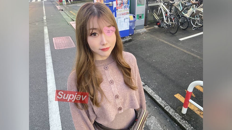 FC2PPV 3205948 [1 Week Limited 3480 → 1980] In Order To Get New Clothes, I Punished A Slender Woman Who Tricks Men Every Day