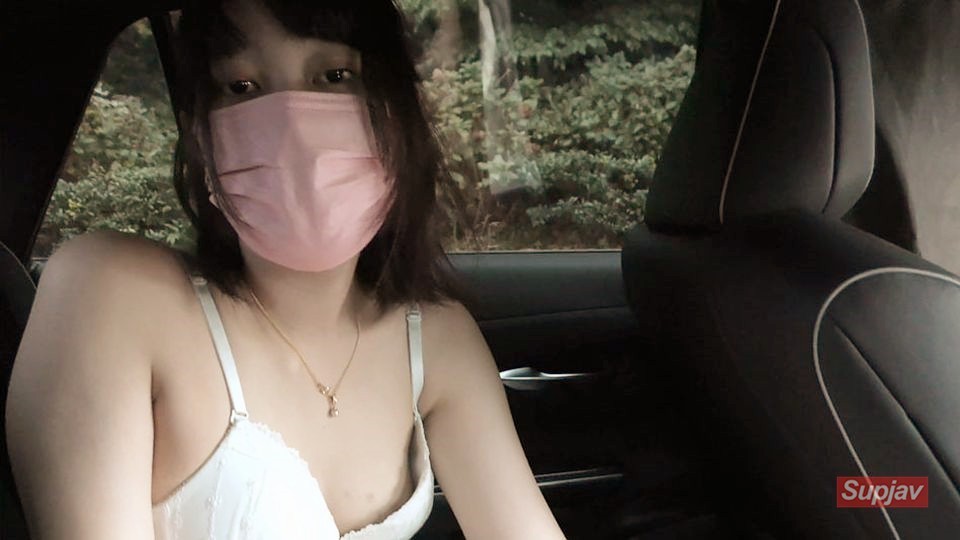 FC2PPV 2493334 Fellatio Mouth Shot 4k Shooting (20 Years Old JD In The Car)