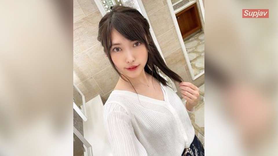 FC2PPV 2345841 23-Year-Old Ordinary Cute Office Lady. Unusual Sex That Is Sweaty And Crazy For A Man. # 75 Minami #Icharab #Creampie #Personal Shooting #High Quality [cen]