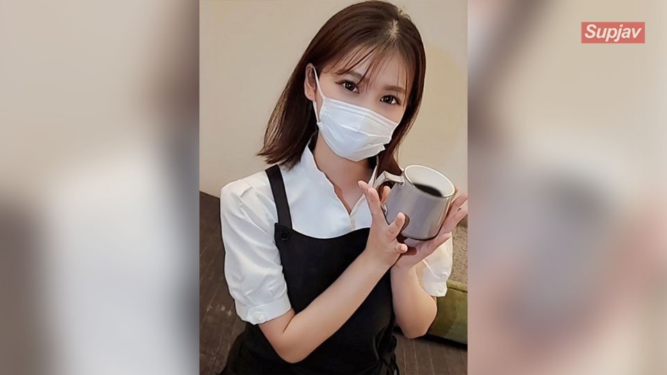 FC2PPV 2431947 That C***d Who Is Worried About The Cafe I Often Go To ・ First Shooting First Iki First Vaginal Cum Shot ※ Open Commemorative Special Price Ends Today