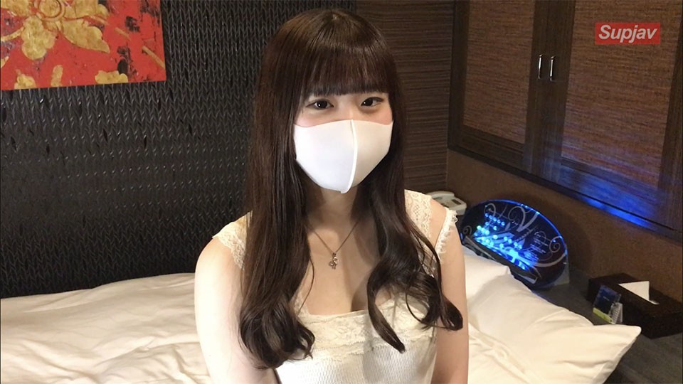 FC2PPV 2419552 19-Year-Old Innocent Black-Haired Royal Road Girl. Her First Irama, First Facial Cumshot, She Is One Step Up The Adult Stairs Today.