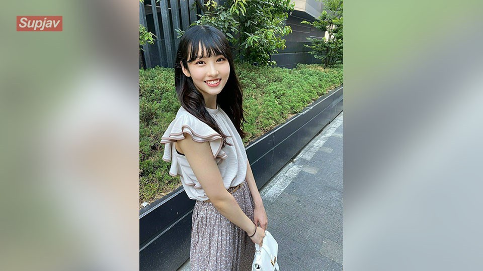 FC2PPV 2316273 [Treasure Uncensored] Mio-Chan, Whose Pure Smile Is Too Dazzling, Immediately Measures The Sweaty Ji-Po, Licks Balls, Licks Anal, And Finally Licks The Toes Beautifully! With A Vaginal Cum Shot Sex Privilege In His Shirt