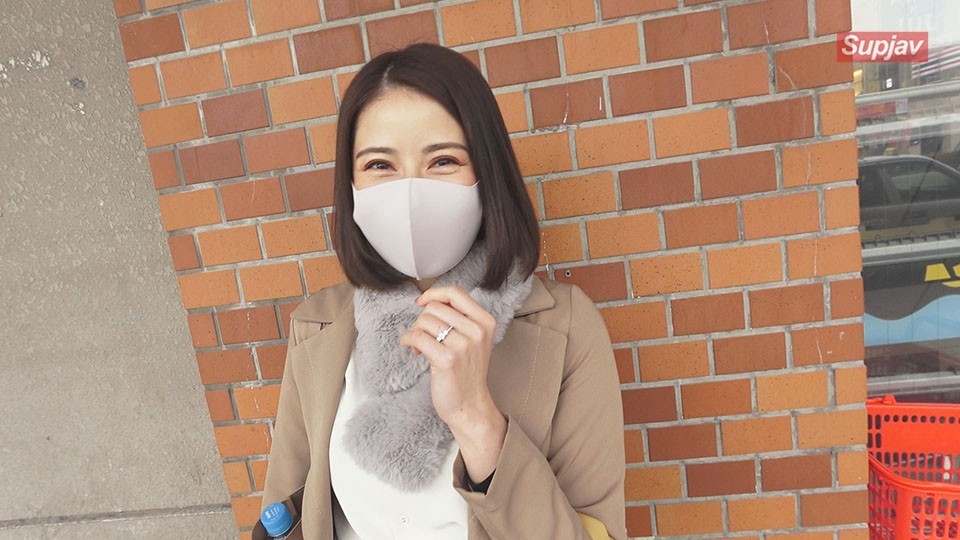 FC2PPV 2346842 [Uncensored X Personal Shooting] Human Wife Love Guy No. 6 F****d Exposure During Ferris Wheel Date! After Officially Concluding A Love Guy Contract, I Will Have A Rich De S Single Man Train Me W