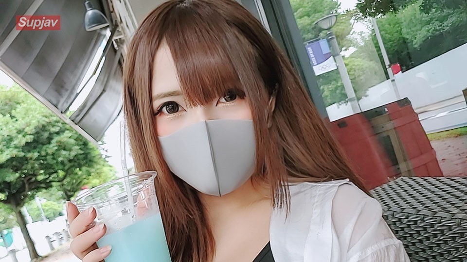 FC2PPV 2329157 First Shot! !! Limited Number! [Uncensored] Call A Sign Gal Who Works In A Popular Kitchen Car In The Streets In Tokyo And Cum Inside Twice! !! (Feature Film)