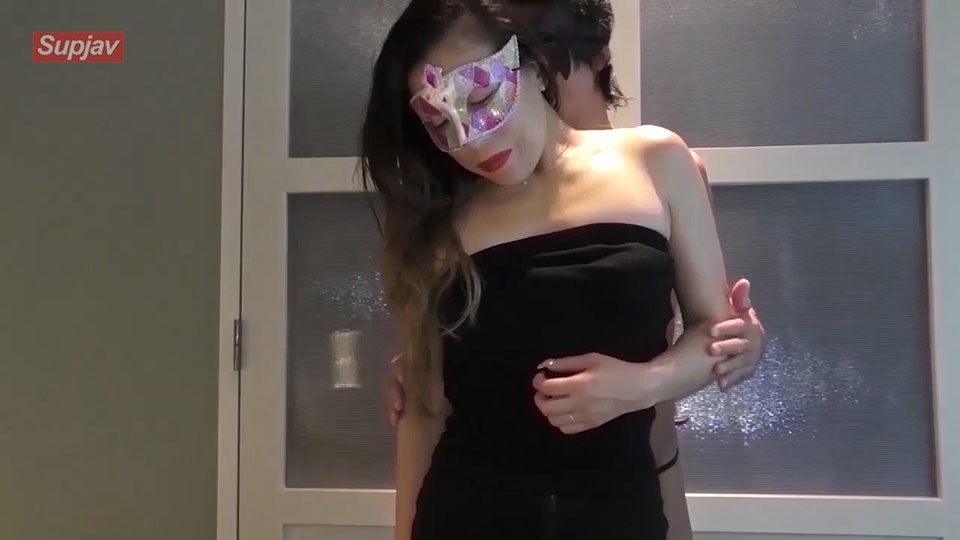 FC2PPV 2227887 [Personal Shooting / Creampie] Uetama Mature Wife Who Dropped Auction For The First Time In A Long Time 38 Years Old Working At A Membership-Based Luxury Club In Nakasu