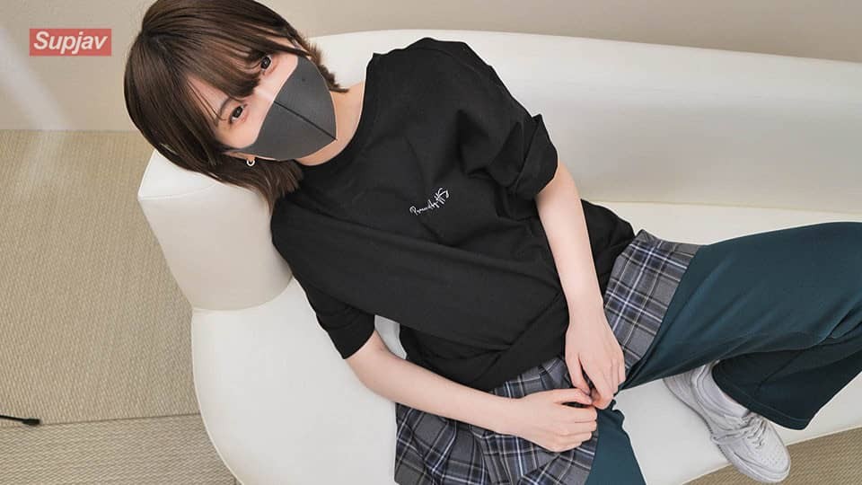 FC2PPV 1935684 [Personal Shooting] Murata 1 ● Cum Shot On A Beautiful Boyish Bike Girl With No Hell Riding [Mountain Shooting]