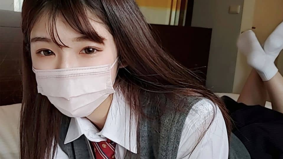 FC2PPV 1871114 First shot! !! Limited number [Uncensored] "Teacher is embarrassing …" An innocent student who is pleased with panting. Fornication class for boyfriend! Creampie twice! !!