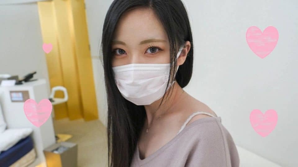 FC2PPV 1058214 [Personal shooting] 20th shooting Akari 20 years old Beautiful older sister and raw SEX cum vaginal cum shot [Amateur video]