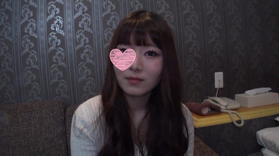 FC2PPV 1068418 ☆ First shot ☆ Complete appearance ☆ Cat face tsundere system ♥ Fair-skinned slender B cup Yui-chan 23 years old