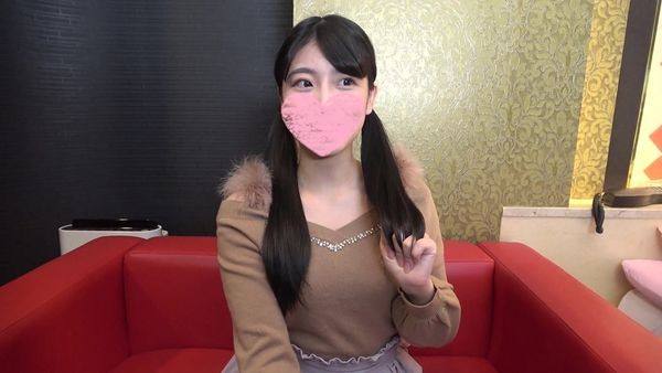 FC2PPV 1646074 First shot ❤️ Get a Lori K*d! It was a shocking wet pussy that Misa, who is short and slender, did not expect! 【selfie】