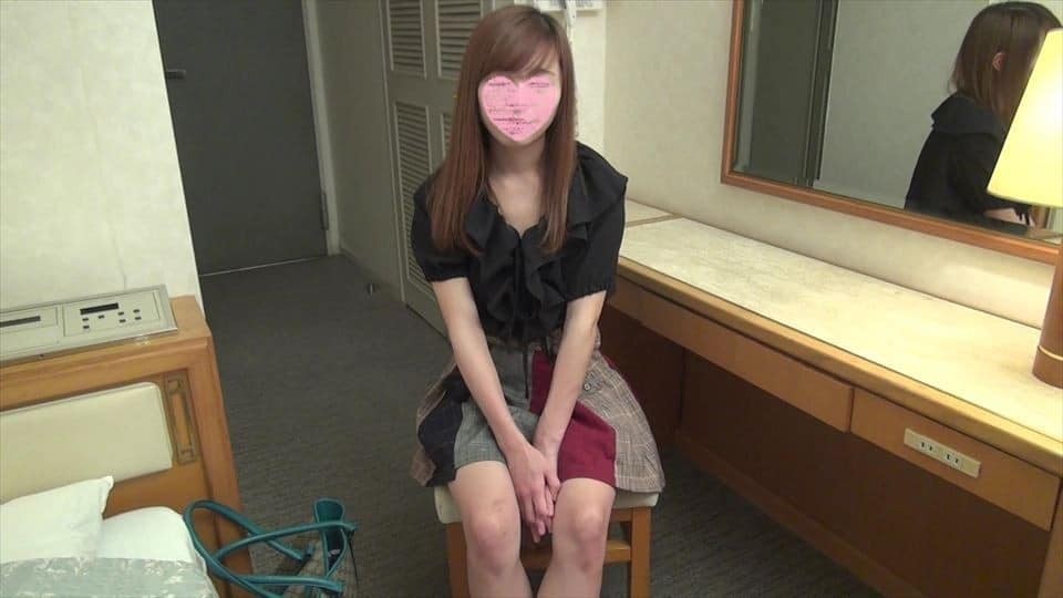 FC2PPV 959176 First shot ♥ Complete appearance ♥ Ultra-slim slender fair-skinned beautiful girl 19-year-old dote high shaved hairless pussy raw insertion & mass ejaculation ♥ Round nice ass and beautifully tied beauty waist is irresistible 161 cm 38 kg ul