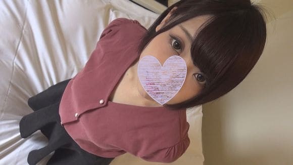 FC2PPV 1559998 [Personal shooting] Yuria 28 years old Neat system Zub wet baby face short bob mass cum shot to a beautiful wife
