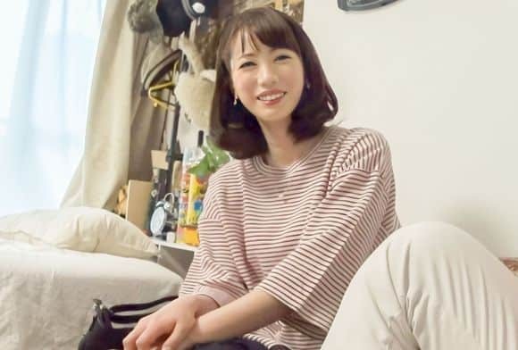 FC2PPV 1543671 [Limited resale] [Individual shooting] Get a 30-year-old model beautiful wife with a matching app. A cute face and sensitivity Bing beauty Big tits are shaken and yoga is rolled up and vaginal cum shot is done all the time Saori 35 years ol