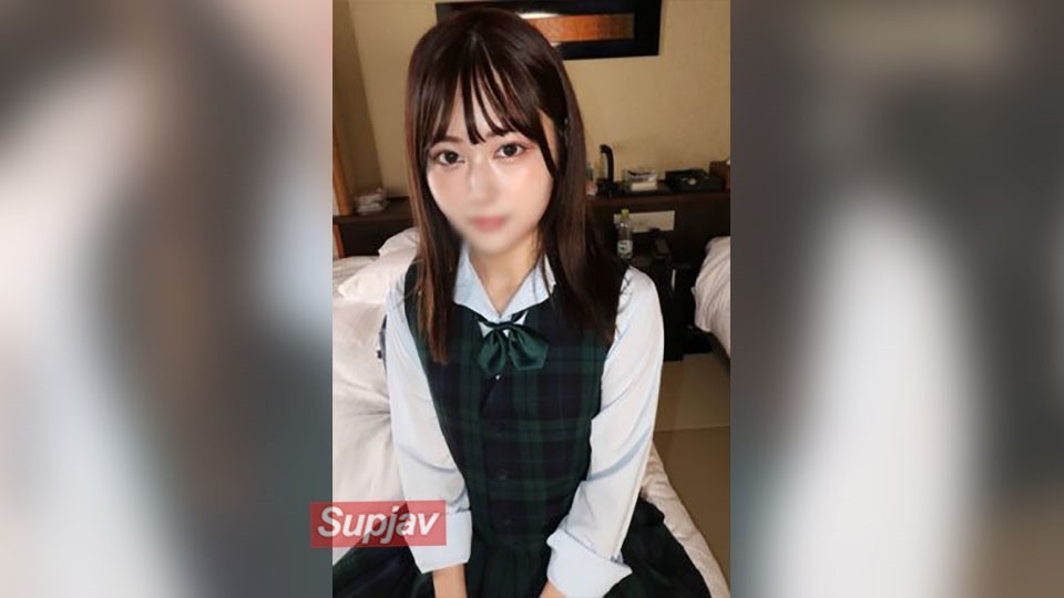 FC2PPV 4732973 [Limited Time Sale! 20000pt➡2980pt]Uncensored＜Squirting! Returnee＞Innocent And Pure Gen.E/Ki.1.8❤ Massive Creampie On Dangerous Day For The Sakamichi-Style Beautiful Girl Pussy Who Will Be Going To Roku.Gakuen, Which Is On The Banknote!
