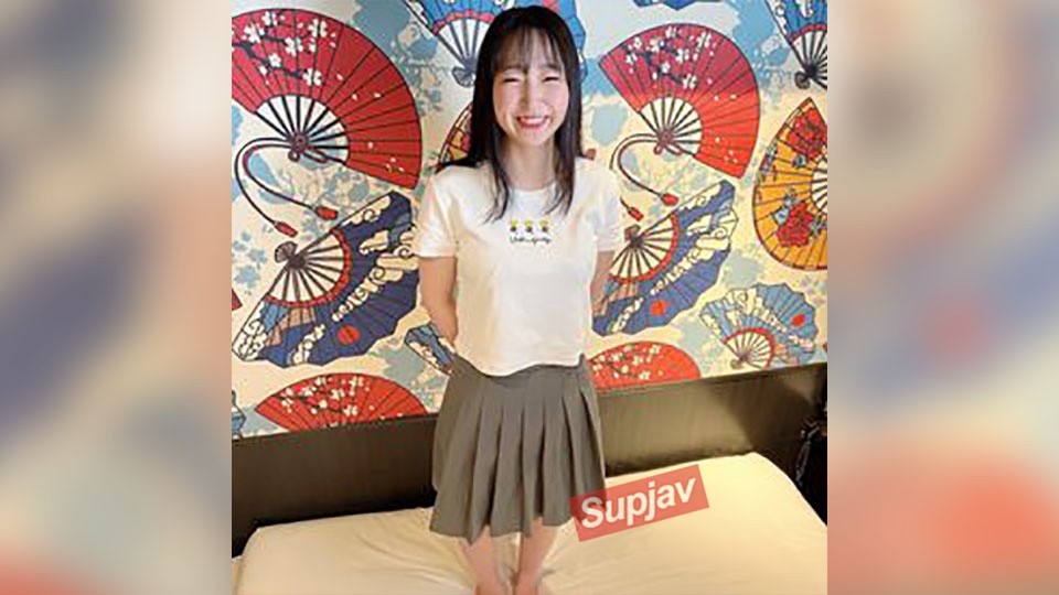 FC2PPV 4733084 [First Shoot / Sudden Rush] A 19-Year-Old Professional Aspiring Pastry Chef. She Has Little Experience And A Shining Fair-Skinned Beauty With Big Breasts. Her Emotions Explode When She Is Stimulated By A Big Dick For The First Time. Poured 