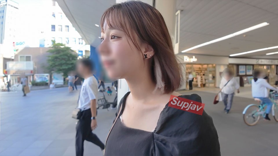 FC2PPV 4768553 990 Points Until The 14th!! [First Time] F-Cup (March) Beauty "The Salary At The House Isn’t Enough…" Applying For A High-Paying Part-Time Job To Pay For Tuition