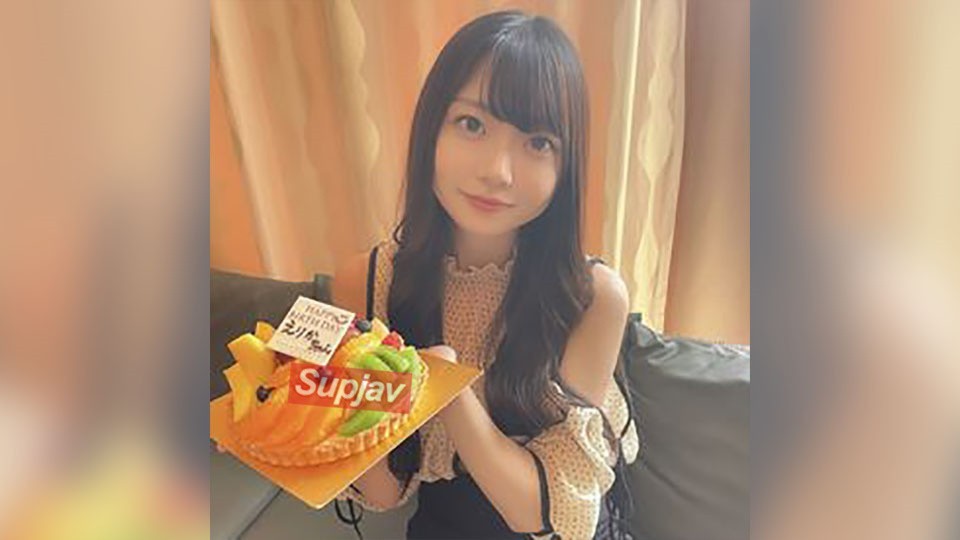 FC2PPV 4792825 [Account Opening Sale] Full Face Reveal! Erika’s 20th Birthday ♡ A Masterpiece Packed With Cake, Games, And Outdoor Sex!