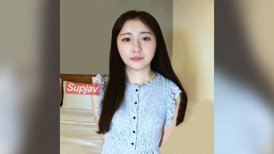 FC2PPV 4801105 [Latest] A Once-In-A-Century Talent Is Back! She Looks Irresistible In Her Casual Clothes! Her First Attempt At Half-Inside, Half-Out!