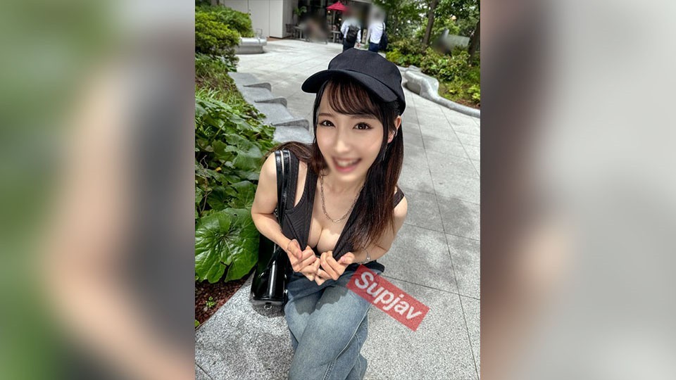 FC2PPV 4819599 [Anal Crazed] A Slutty Bitch Craving Two Holes. The Craziest, Most Extreme 2-Hole Fuck [Merry Clear Anal♡] [cen]