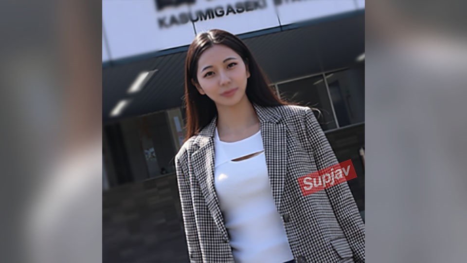 FC2PPV 4811625 [First Time Filming Of A Real Lesbian Married Woman] Kawagoe’s 8-Headed Beauty ♡ This Married Woman Applied For An AV Role To Raise Funds For Her Lesbian Brothel Business, And Within 3 Seconds Of A Dick Being Inserted, She’s Flashing A Slut