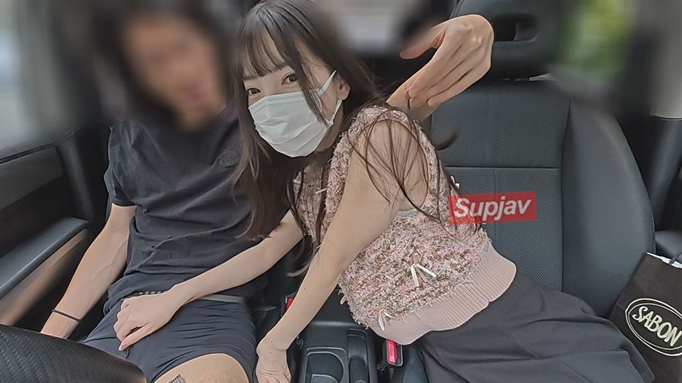 FC2PPV 4848924 Kotone-Chan, Who Has An Immature Look That Makes You Feel Like You’re Doing Something Naughty, Gave Me A Blowjob And Swallowed My Cum In The Car.[cen]