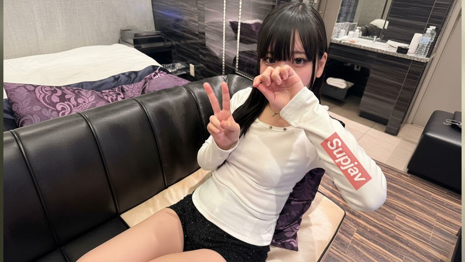 FC2PPV 4863694 The Former Sassy Blonde Gal I’ve Had Fun With Many Times Has Surprisingly Transformed Into A Demure Girl With Clean Black Hair.♥My Sanity Was On The Verge Of Breaking Down During Our Unprotected Sex To Celebrate Our Reunion.♥