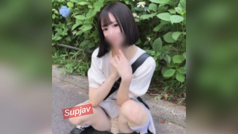 FC2PPV 4941025 *R-18 [Extreme] Outdoor Sex With A Popular Concept Cafe Waitress Who Has A Super Petite "little Sister" Figure. A Mix Of Outdoor And Indoor Creampie Action With This Petite Girl Who Sparks Naughty Fantasies…